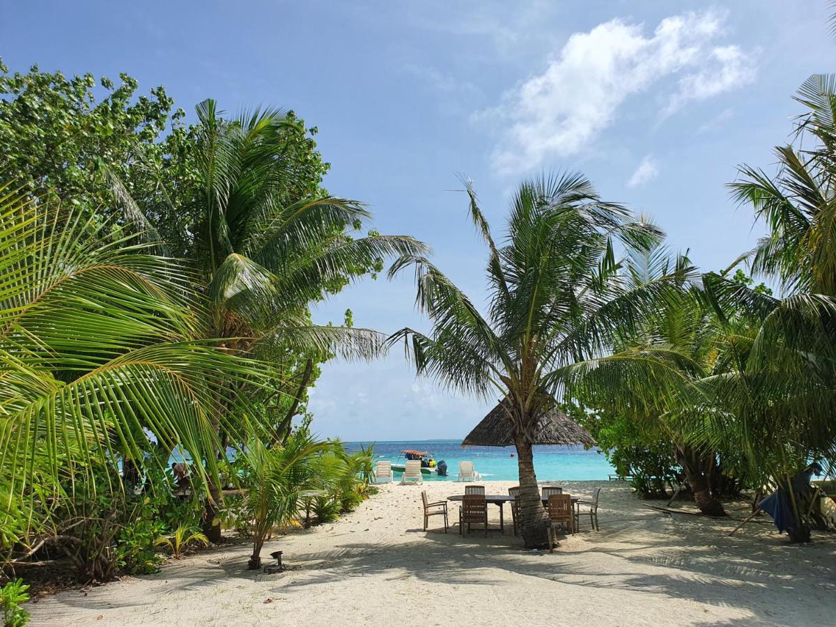 Orimas Retreat Hotel Thulusdhoo Exterior foto